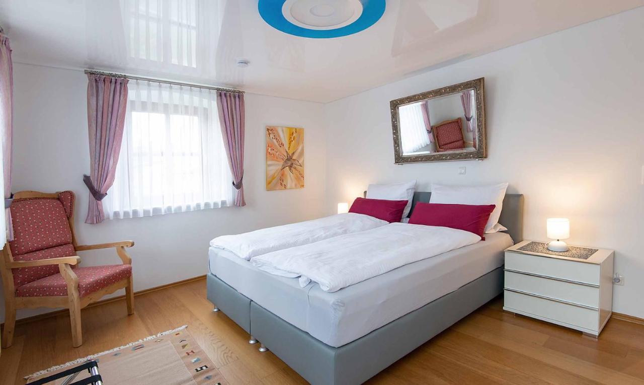 Ferienwohnung Nesselbachtal Neustadt an der Aisch Esterno foto